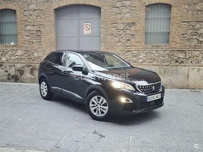 Usado Peugeot 3008 Allure 130 CV (95 kW) 2019 Negro SUV