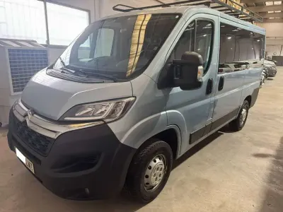 Usado Citroën Jumper 110 CV (80 kW) 2021 Azul Monovolumen