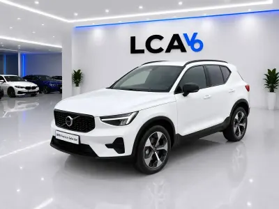 Nuevo Volvo XC40 Plus 163 CV (119 kW) 2025 Blanco SUV
