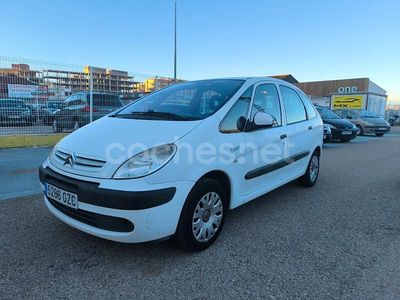 Blanco Usado 2010 Citroën Xsara Picasso Monovolumen | 4200 € (Precio justo)
