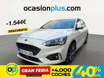 Usado Ford Focus ST-Line 125 CV (91 kW) 2021 Blanco
