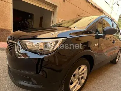 Usado Opel Crossland X Selective 81 CV (59 kW) 2018 Negro SUV