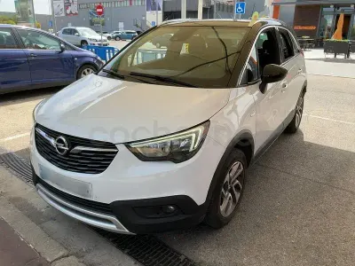 Usado Opel Crossland X Selective 110 CV (80 kW) 2018 Blanco SUV