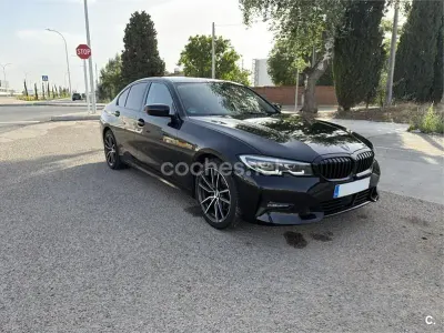Usado BMW 320 Sport Line 190 CV (139 kW) 2019 Negro Berlina