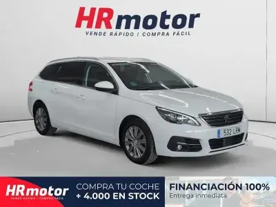 Occasion Peugeot 308 Allure 130 ch (95 kW) 2021 Blanc