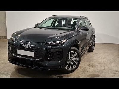 Usado Audi e-tron Sport 225 kW (306 CV) 2025 Gris SUV