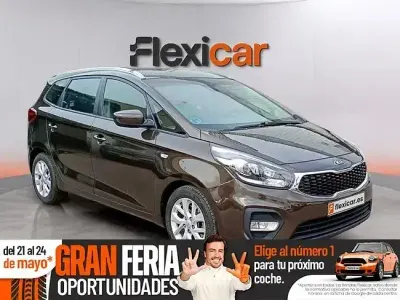 Usado Kia Carens 115 CV (84 kW) 2017 Marrón Monovolumen