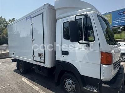 Blanco Usado 2011 Nissan Cabstar Recogida | 9500 €