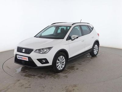 Usado Seat Arona Style 95 CV (69 kW) 2019 Blanco SUV