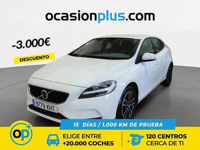 Usado Volvo V40 Momentum 150 CV (110 kW) 2018 Blanco