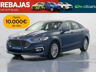 Usado Ford Mondeo Titanium 187 CV (137 kW) 2021 Azul Berlina