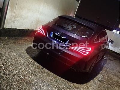 Violeta / lila Usado 2015 Mercedes CLA200 Shooting Brake AMG line Familiar | 16.500 € (Precio justo)