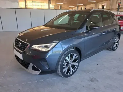 Używany Seat Arona Xperience 110 KM (80 kW) 2023 Niebieski SUV