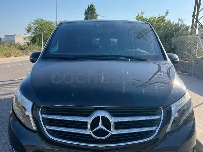 Usado Mercedes V250 Avantgarde 190 CV (139 kW) 2019 Negro Monovolumen
