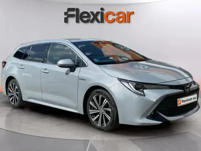 Usado Toyota Corolla Style 122 HP (89 kW) 2021 Cinzento Carrinha