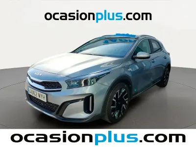 Usado Kia XCeed 101 CV (74 kW) 2025 Gris plata SUV
