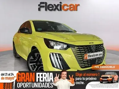Usado Peugeot 208 Allure 100 CV (73 kW) 2025 Amarillo Utilitario