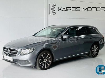 Gris / plata Usado 2019 Mercedes E300 Familiar | 25.990 € (Un poco caro)