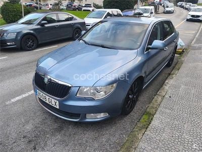 Azul Usado 2009 Skoda Superb Elegance Berlina | 7600 € (Caro)