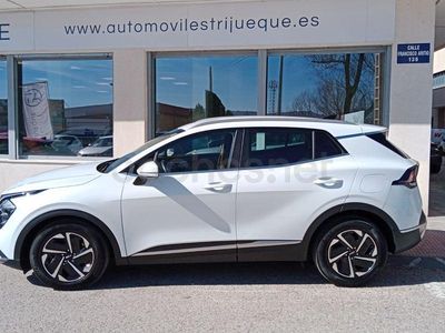 Usado Kia Sportage 136 CV (100 kW) 2022 Blanco SUV