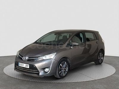 Usado Toyota Verso Advance 112 CV (82 kW) 2016 Marrón Monovolumen