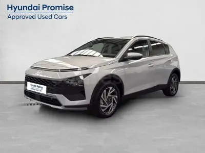 Nuevo Hyundai Bayon 100 CV (73 kW) 2025 Gris / plata SUV