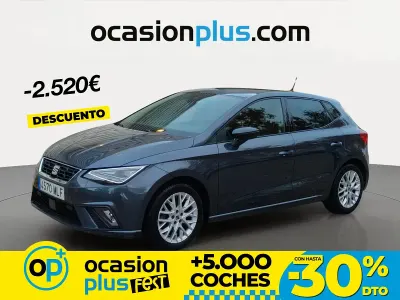 Usado Seat Ibiza FR 110 HP (80 kW) 2023 Cinzento Sedan