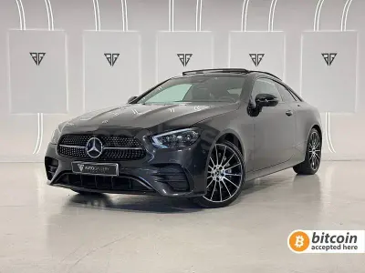 Usado Mercedes E400 330 CV (242 kW) 2021 Gris / plata Coupe