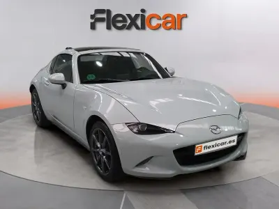 Usado Mazda MX5 Inclusive 160 CV (117 kW) 2018 Gris Descapotable