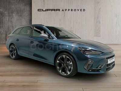 Usado Cupra Leon 150 CV (110 kW) 2025 Gris / plata Familiar