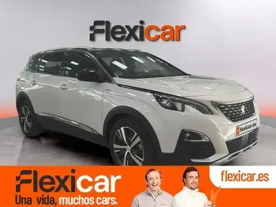 Usado Peugeot 5008 Allure 130 CV (95 kW) 2020 Blanco SUV