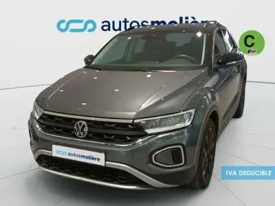 Usado VW T-Roc 110 CV (80 kW) 2023 Gris SUV