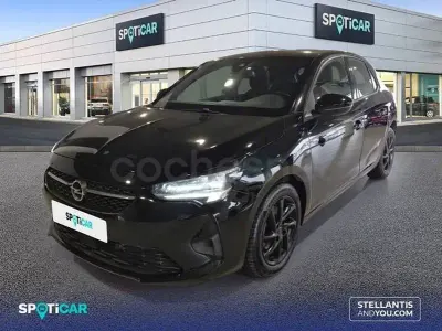 Usado Opel Corsa GS Line 100 CV (73 kW) 2022 Negro Utilitario