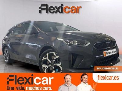 Usado Kia Ceed GT-Line 141 CV (103 kW) 2021 Gris Utilitario