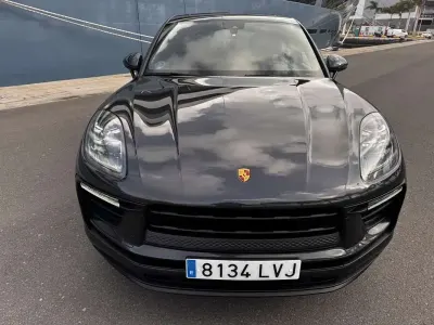 Usado Porsche Macan 265 CV (194 kW) 2021 Gris / plata SUV