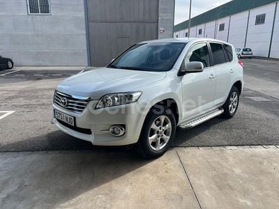Blanco Usado 2011 Toyota RAV4 Active SUV | 10.490 € (Precio justo)