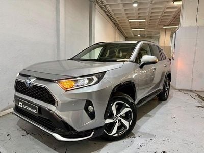 Usado Toyota RAV4 Hybrid Advance 306 CV (225 kW) 2022 Gris / plata SUV