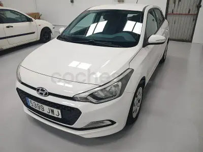 Begagnad Hyundai i20
