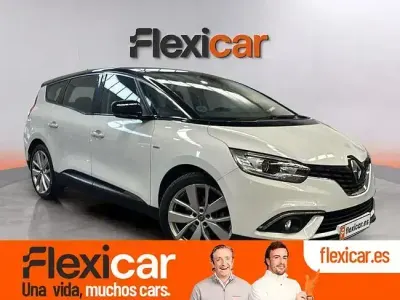 Usado Renault Scénic Zen 140 CV (102 kW) 2019 Blanco