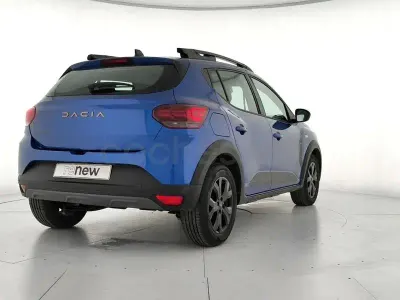 Usado Dacia Sandero Extreme 101 CV (74 kW) 2025 Azul Berlina