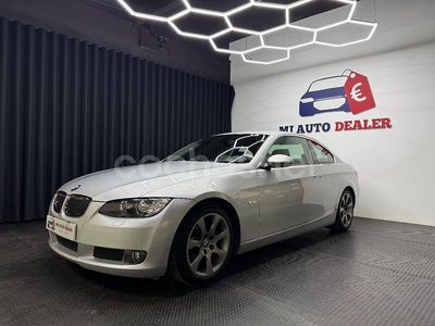 Gris / plata Usado 2007 BMW 325 Comfort Edition Coupe | 16.990 € (Precio justo)