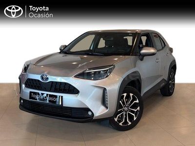 Używany Toyota Yaris Cross Active 116 KM (85 kW) 2021 Szary SUV