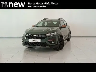 Usado Dacia Sandero Extreme 100 CV (73 kW) 2025 Verde Berlina