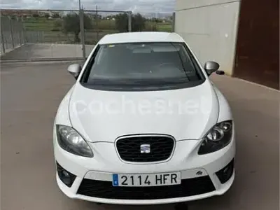 Usado Seat Leon FR 140 CV (102 kW) 2011 Blanco Utilitario