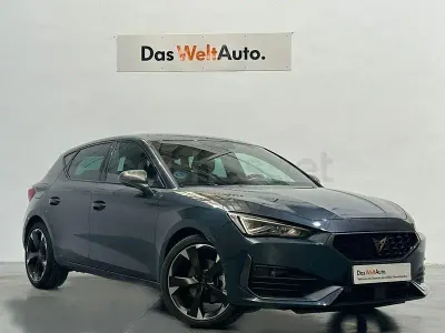 Usado Cupra Leon 150 CV (110 kW) 2023 Gris / plata Berlina