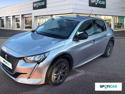 Gris Usado 2023 Peugeot e-208 Allure Utilitario | 18.400 € (Precio justo)