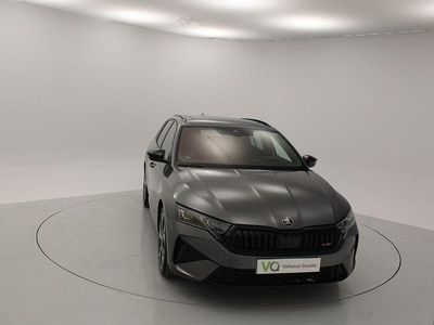 Usado Skoda Octavia RS 265 CV (194 kW) 2025 Gris Familiar