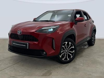 Rojo Usado 2022 Toyota Yaris Cross Style SUV | 25.995 € (Un poco caro)