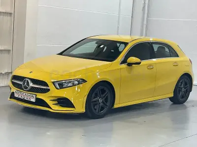 Usado Mercedes A180 116 CV (85 kW) 2021 Amarillo Berlina