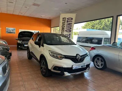 Usado Renault Captur LIMITED 118 CV (86 kW) 2018 Blanco SUV